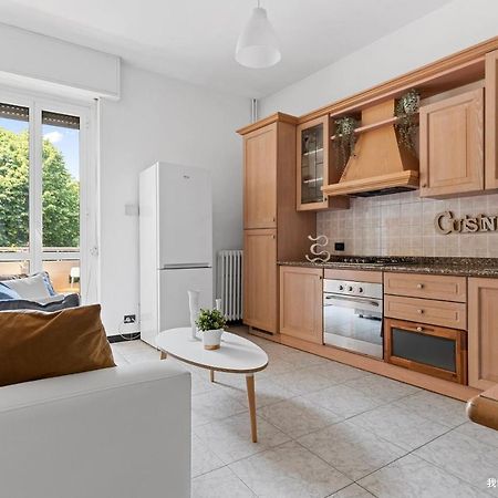 Bilocale San Siro-Fiera-City Life M5 Lilla Segesta Apartment Milan Luaran gambar